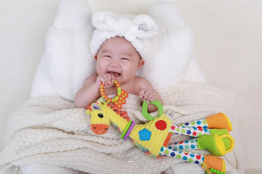 莱芜6岁宝宝掉头发正常吗 莱芜6岁宝宝掉头发正常吗